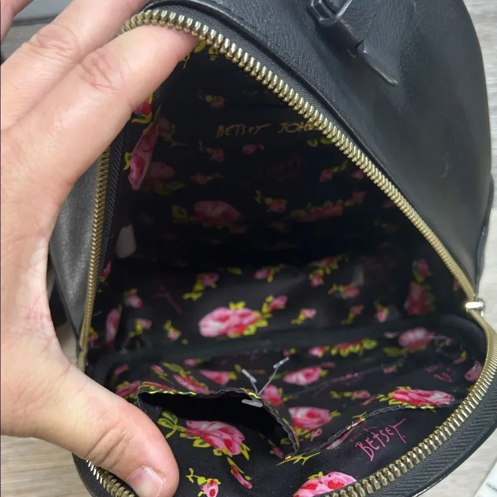 Betsey Johnson Black Backpack with Floral Lining - Picture 4 of 11